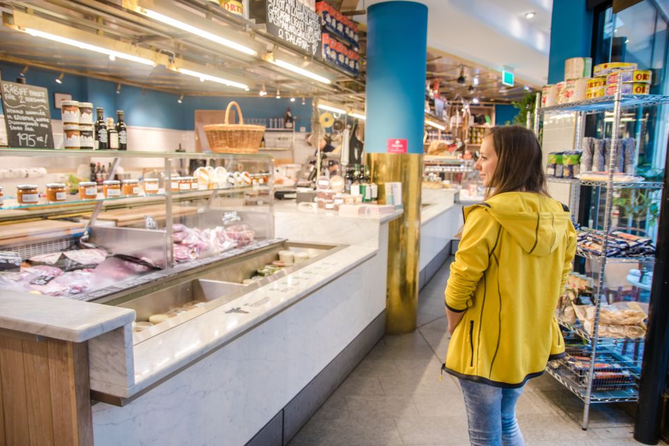 Stockholm: Swedish Food Guided Walking Tour - Exploring Stockholms Food Scene