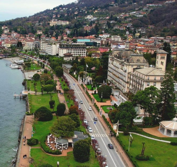 Stresa: Boat Cruise Around the Borromean Islands - Exploring the Borromean Islands