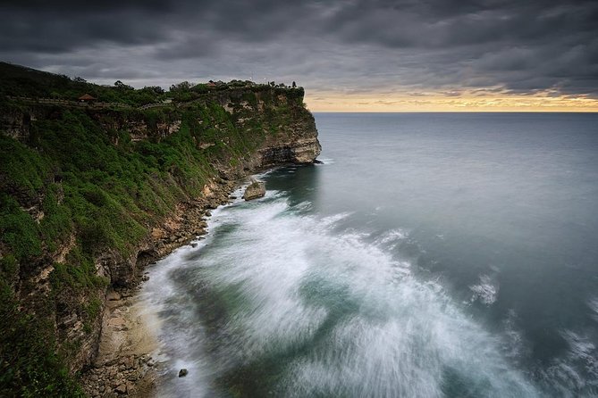 Sunset at Uluwatu Temple and Spa Tour - Important Travel Tips