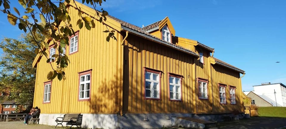 TROMSØ: Explore The City And a Guided Tour Of PolarMuseum! - What to Bring