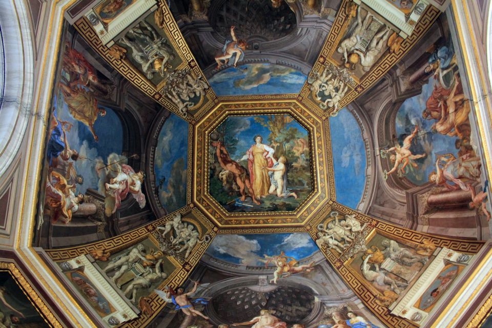 Vatican Museums: VIP-Hosted Entry Ticket and Lunch - Booking and Cancellation Policy