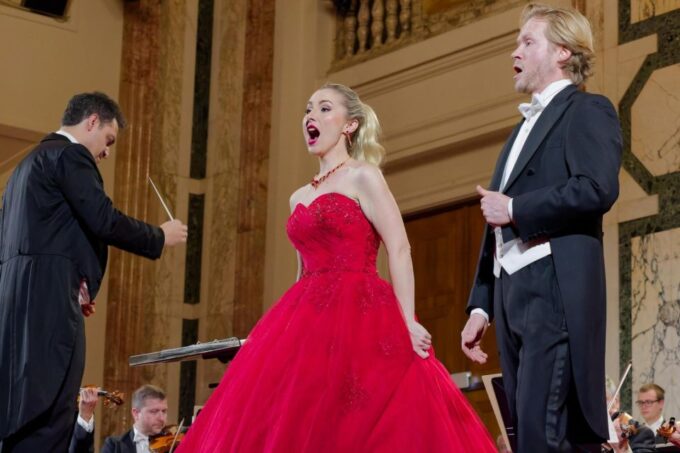 Vienna: Strauss and Mozart Concert at Hofburg Palace - Tips for Attendees