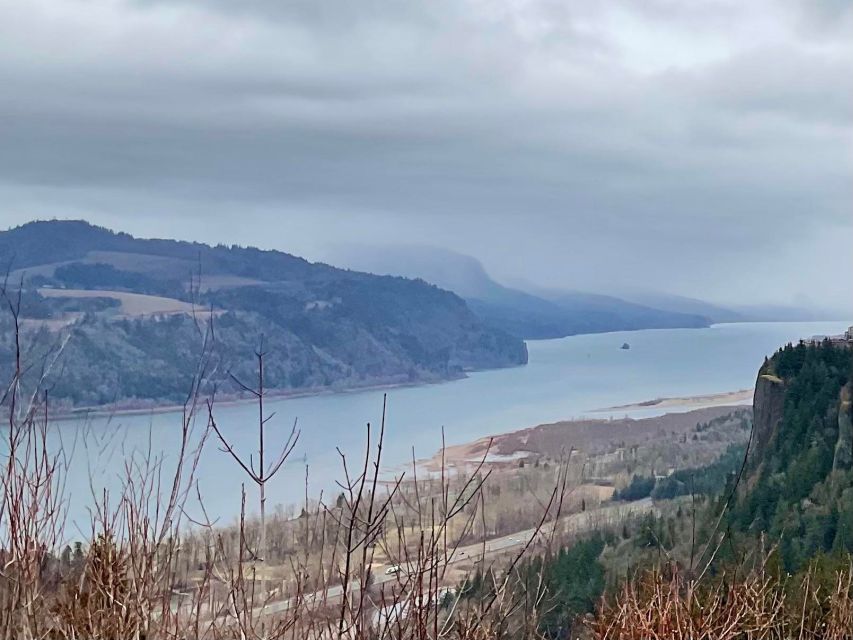 Waterfalls, Wine, and Timberline Tour - Columbia River Gorge