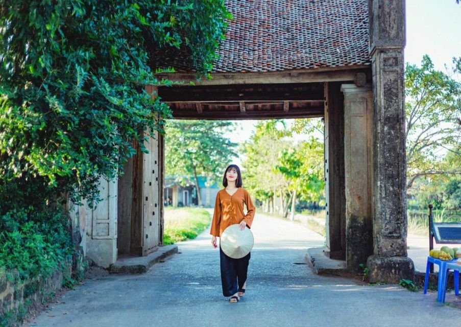 Ancient Treasures: Private Duong Lam & Van Phuc Village Tour - Frequently Asked Questions