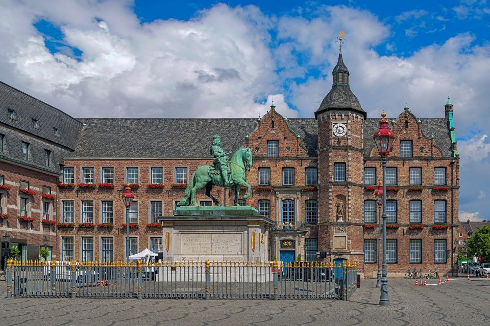 Düsseldorf: Classic City Segway Tour - Frequently Asked Questions