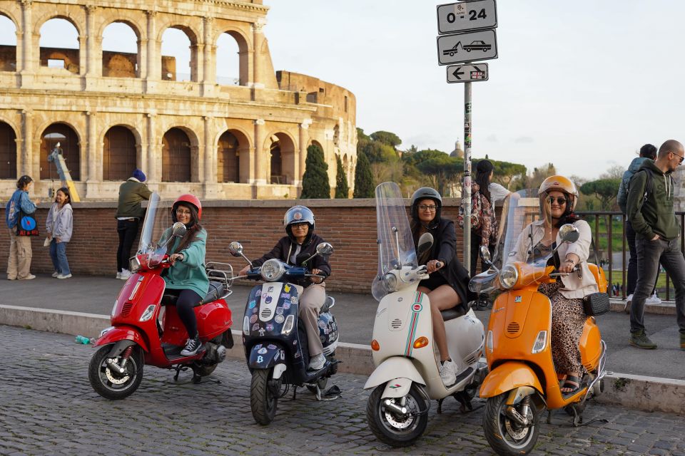 Explore City on Vespa With Professional Photographer - Frequently Asked Questions