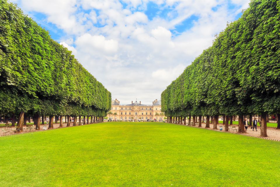 Family Joy in Paris Walking Tour - Frequently Asked Questions