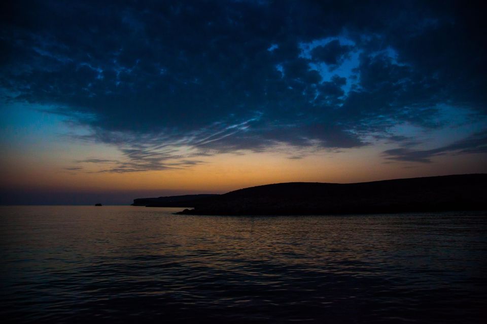 Lampedusa: Sunset With Aperitif, Night Baths and Dinner - Frequently Asked Questions