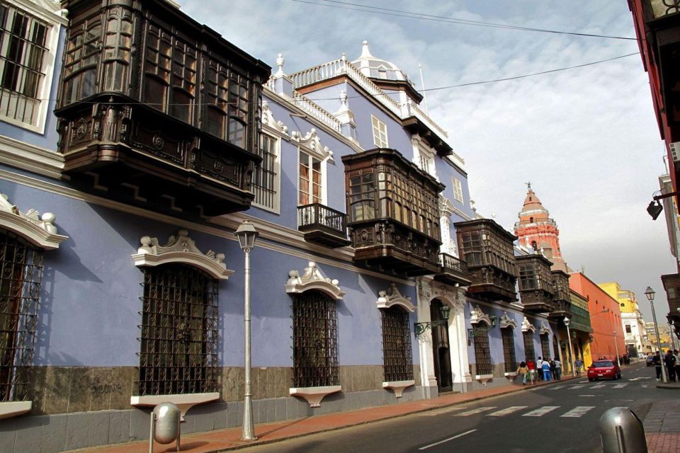 Lima: Panoramic Sightseeing Bus, Walking, and Catacombs Tour - Frequently Asked Questions