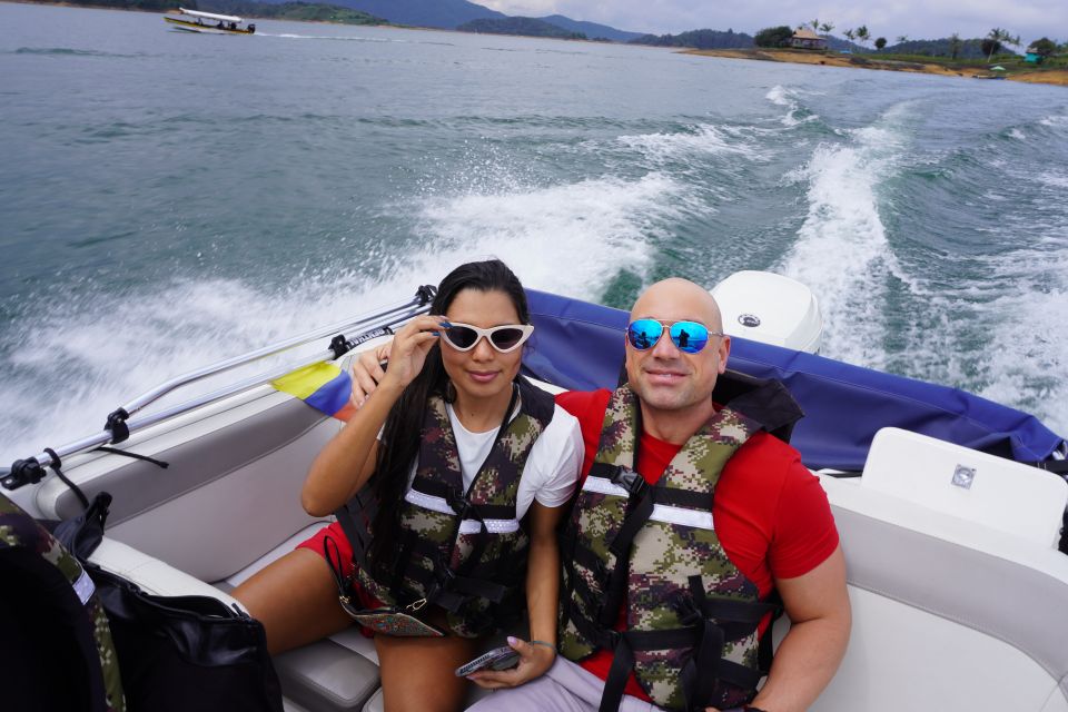 Medellín: Guatapé Private Tour With Helicopter & Boat Ride - Frequently Asked Questions