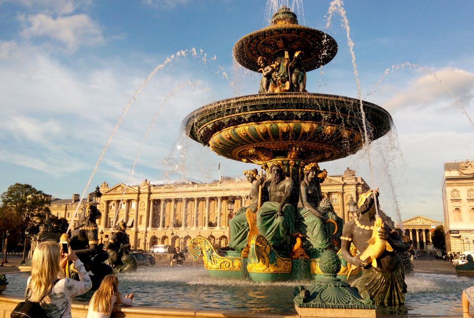 Paris Private Full Day Tour - Tickets to Louvre & Lunch - Frequently Asked Questions