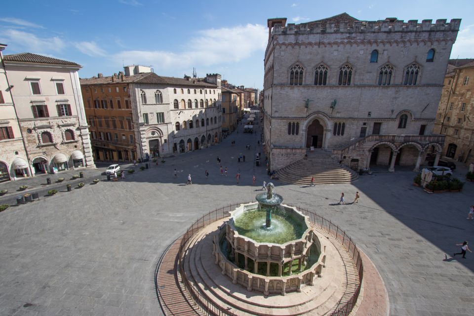 Perugia: Old Town Walking Tour, Piazza IV Novembre - Recap