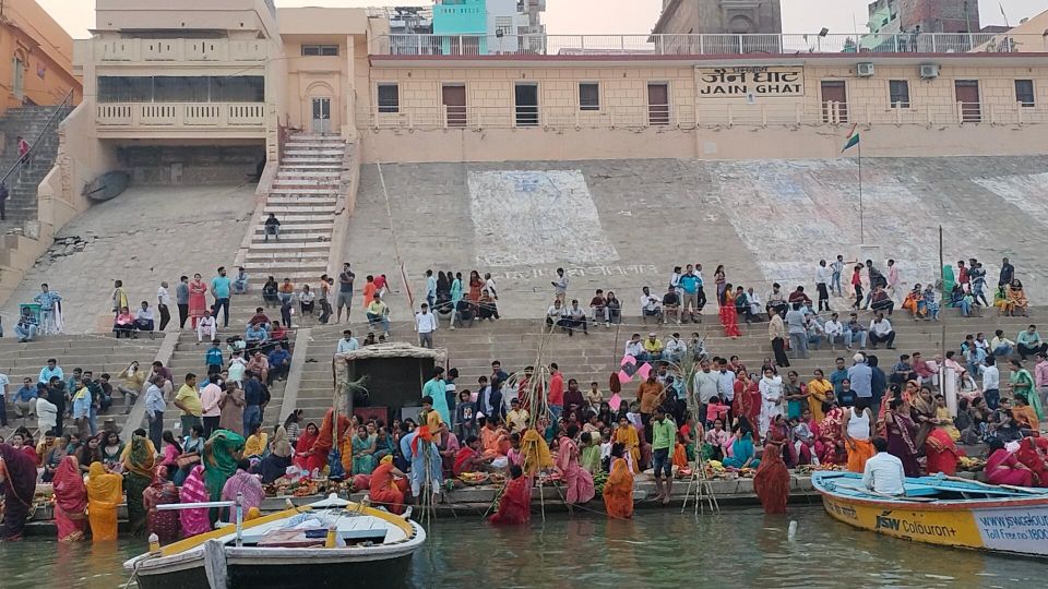 Pintu Tourist Guide in Spanish & English in Varanasi/Benares - Frequently Asked Questions