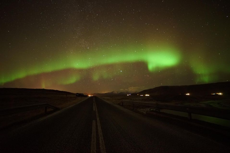 Reykjavik: Northern Lights Minibus Tour With Hot Chocolate - Frequently Asked Questions