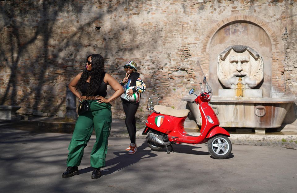 Rome: Vespa Sightseeing Tour With 25 Professional Pictures - Frequently Asked Questions