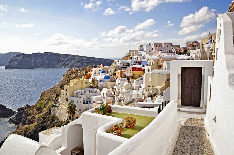 Santorini: Megalochori and Oia Guided Tour With Wine Tasting - Frequently Asked Questions