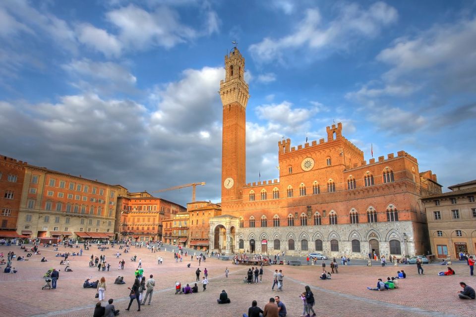 Siena & San Gimignano by Night: Tour With Dinner - Meeting Point and Logistics