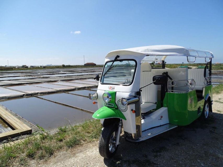 Tuk Tuk Tour in Aveiro - Frequently Asked Questions