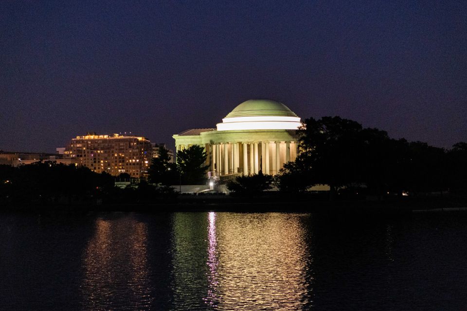 Washington DC: Monuments by Moonlight Nighttime Trolley Tour - Frequently Asked Questions