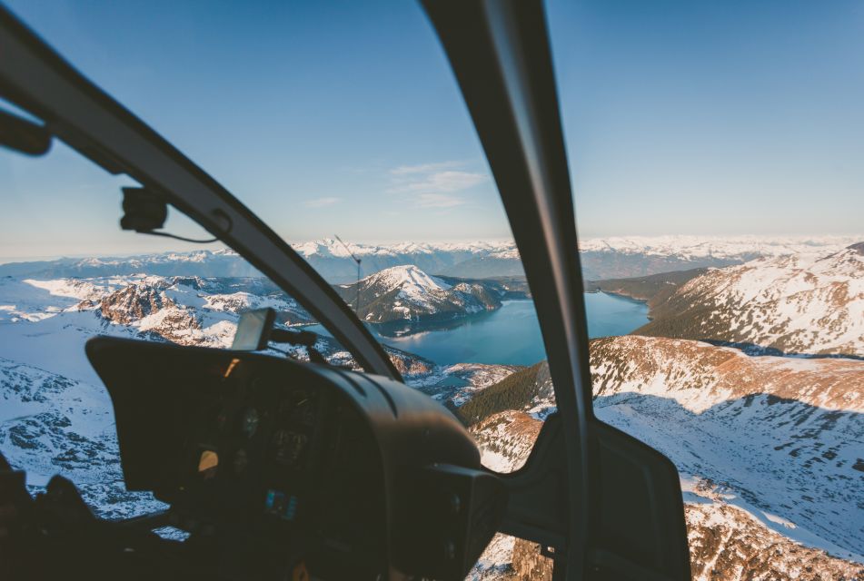 Whistler: Glacier Helicopter Tour and Mountain Landing