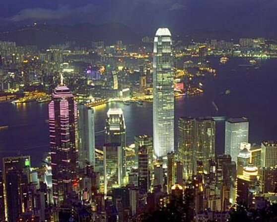 A Private City Tour of Hong Kong With Mercedes-Benz - Key Points