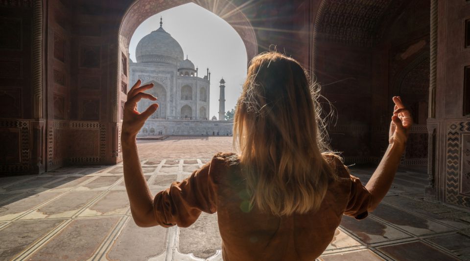 Agra: Private Full Day Guided City Tour - Key Points