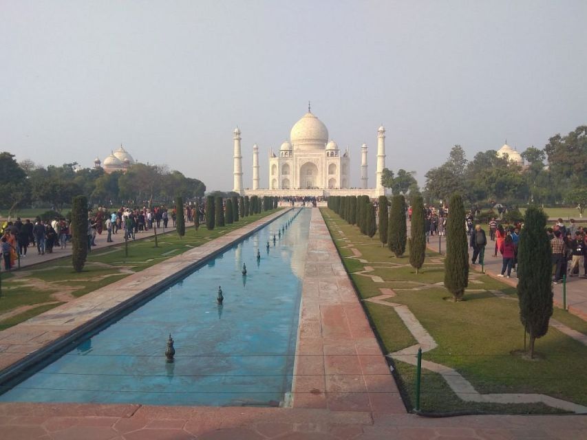 Agra: Tuk Tuk Taj Mahal & City Center Tour - Key Points