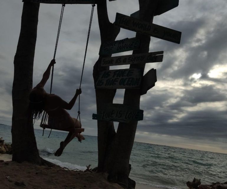 All-Inclusive Passage in Freedom Beach Club-Barú - Key Points