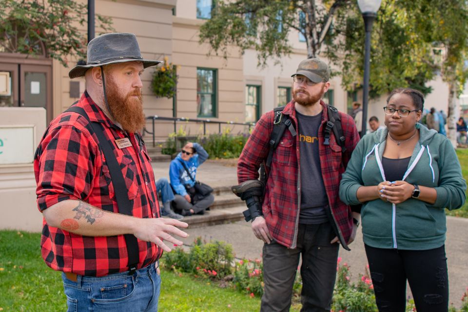 Anchorage: Spenard Area True Crime Walking Tour - Key Points