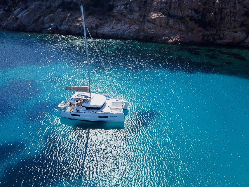 Archipelago of La Maddalena: Catamaran Tour Full Day-Lunch - Key Points