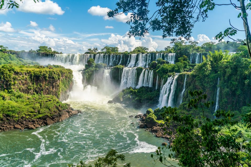 Argentinian Iguazu Falls Full Day Tour - Key Points