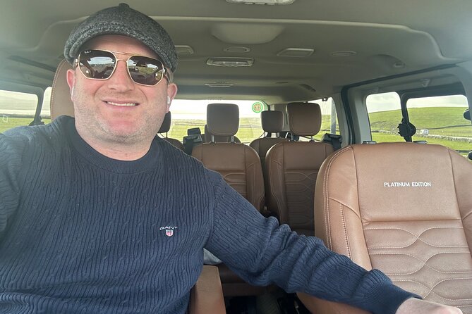 Authentic Dublin City & Bay Private Tour With a True Dubliner - Tour Overview
