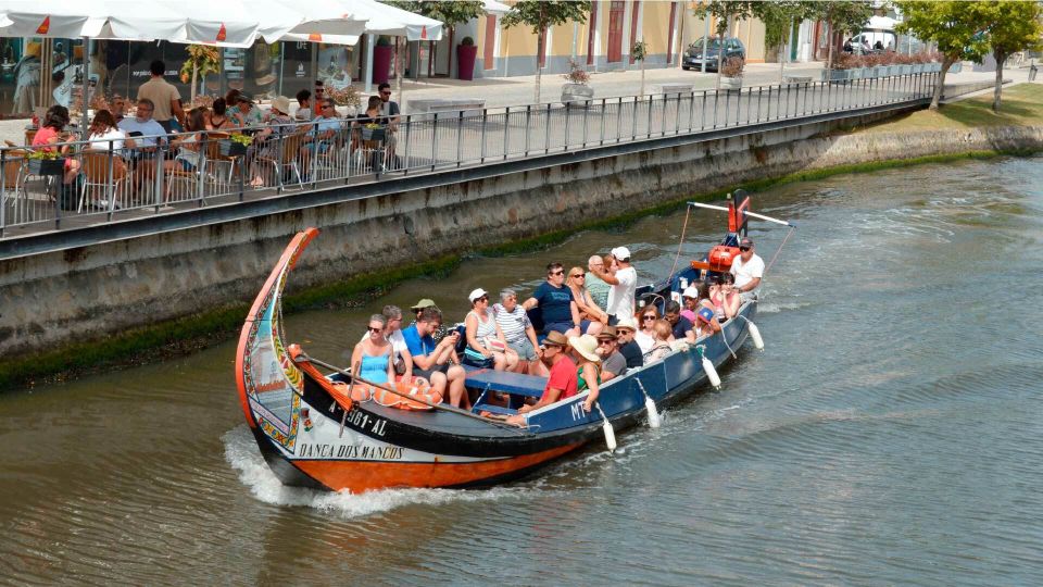 Aveiro: Traditional Moliceiro Boat Cruise - Key Points