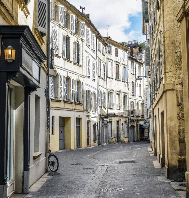 Avignon Private Guided Tour and Wine Tastings From Marseille - Key Points