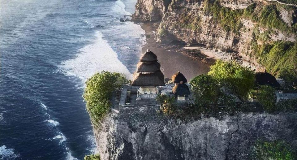 Bali: Tanah Lot Temple, Padang-padang Beach, Kecak Dance - Key Points