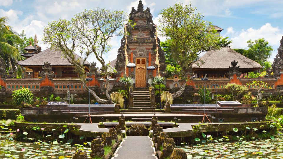 Bali: Ubud Monkey Forest Private Tour, Luxury Car - Key Points