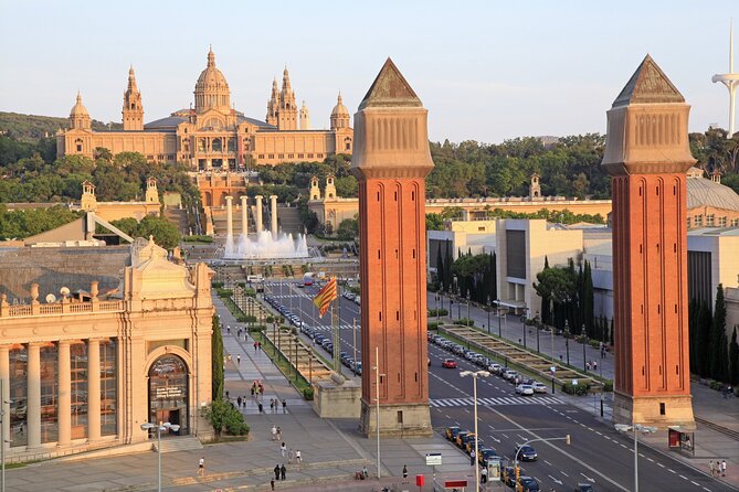 Barcelona Private Transfer: Cruise Port to Central Barcelona - Key Points