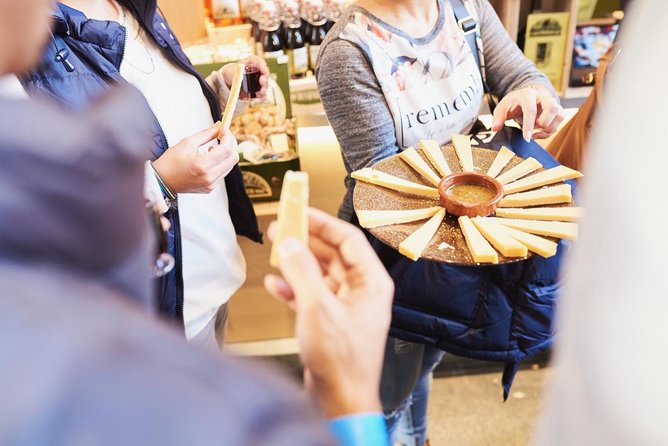 Biking Rotterdam Food Tour With Local Guide - Key Points