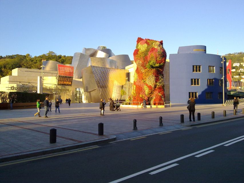 Bilbao Half-Day City and Guggenheim Museum Private Tour - Key Points