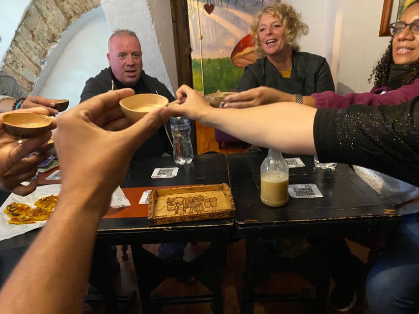 Bogotá: the Candelaria Historical Walking Tour With Snacks - Key Points