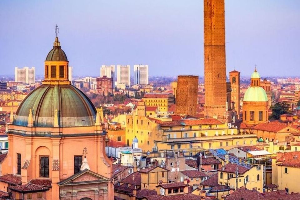 Bologna : Highlights & Hidden Gems Private Walking Tour - Key Points