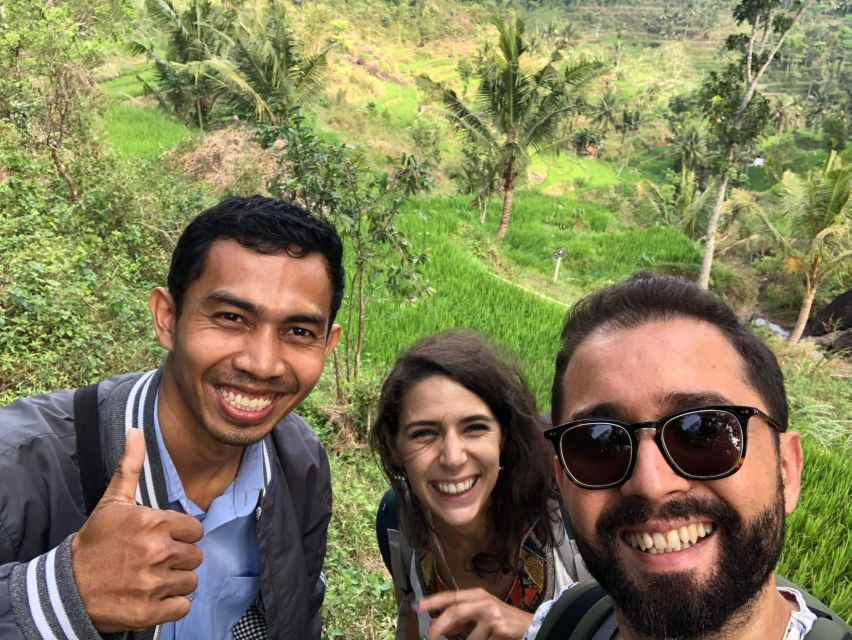 Borobudur Temple & Rice Terrace Walking to Selogriyo Temple - Key Points