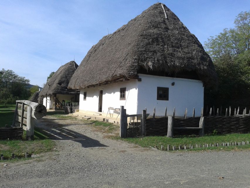 Budapest: Óbuda, Aquincum and Szentendre Private Tour - Good To Know