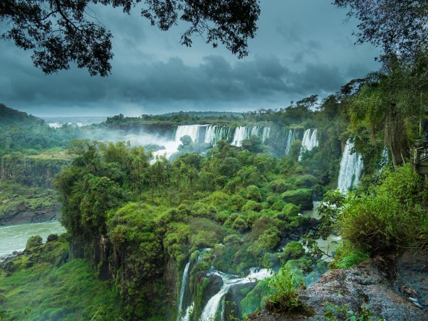 Buenos Aires: Iguazu Falls Day Trip With Flight & Boat Ride - Key Points