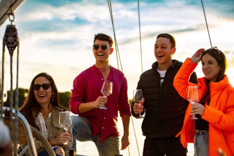 Buenos Aires Sailing Tour With Wine Tasting - Key Points