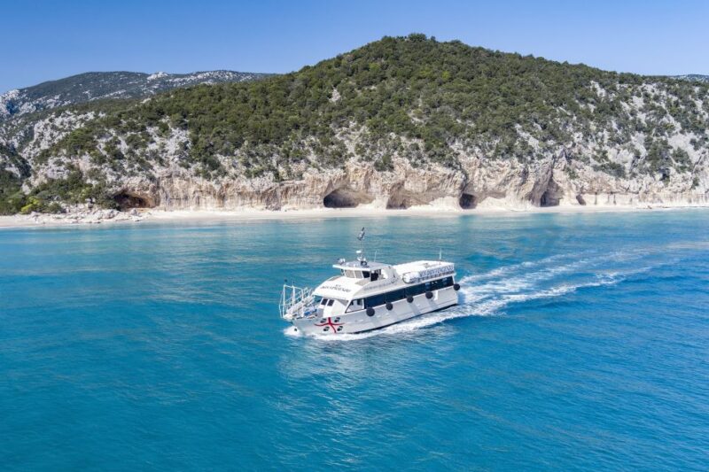 Cala Gonone: Round Trip Boat to Cala Luna - Key Points