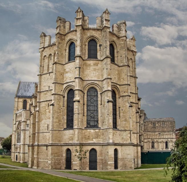 Canterbury Dover Castle Leeds Castle Private Tour With Pass - Key Points