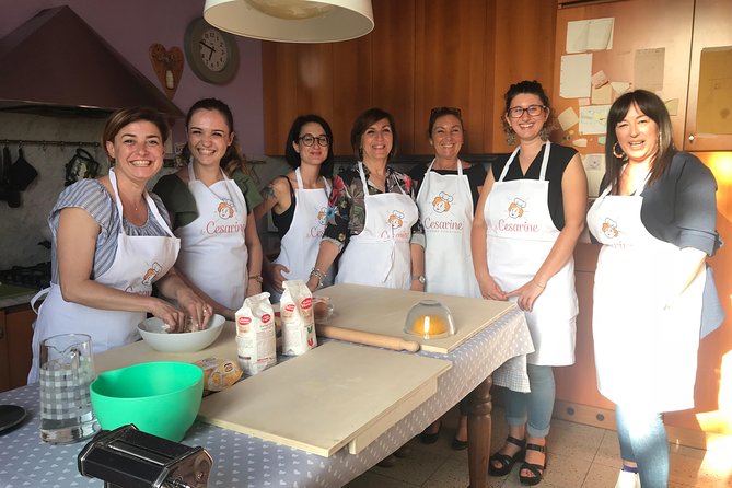 Cesarine: Pasta & Tiramisu Class at a Locals Home in Venice - Good To Know