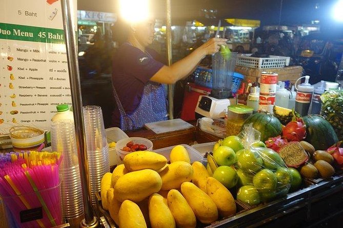 Chiang Mai Street Eat at Night - Key Points