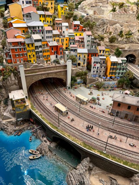 Cinque Terre Semi-Private Day Tour From Montecatini Terme - Key Points